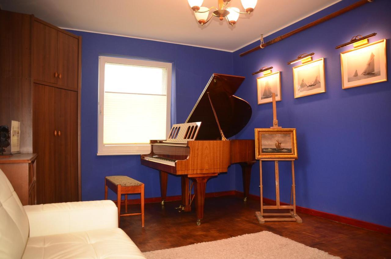 Apartament Dark Amber- 3 Rooms Grand Piano 斯维诺乌伊希切 外观 照片